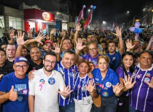 Durante caminhada, Antônio Moraes ressalta importância da presença feminina na política