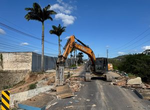 Obra de ampliação de ponte muda acesso a Vitória de Santo Antão