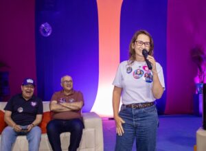 Em Jucati, “Matutos da Mudança” ampliam votação de Débora no município